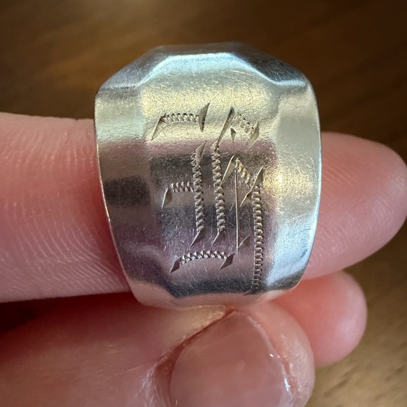 Silverware Engraved Ring - Picture 12 of 12